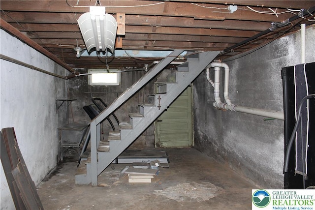 206 21st St, Northampton Boro, PA 18067 - below grade area featuring stairs