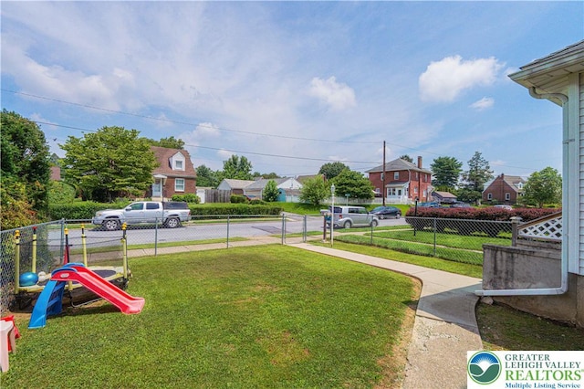 858 Radclyffe St, Bethlehem City, PA 18017 - view of yard featuring a residential view