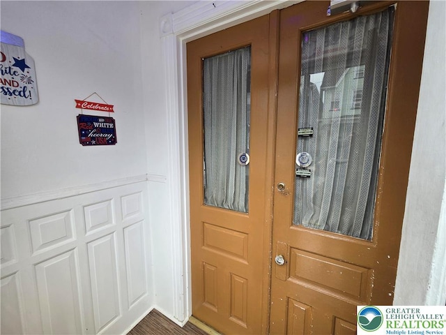 151 W Nesquehoning St, Easton, PA 18042 - doorway to property