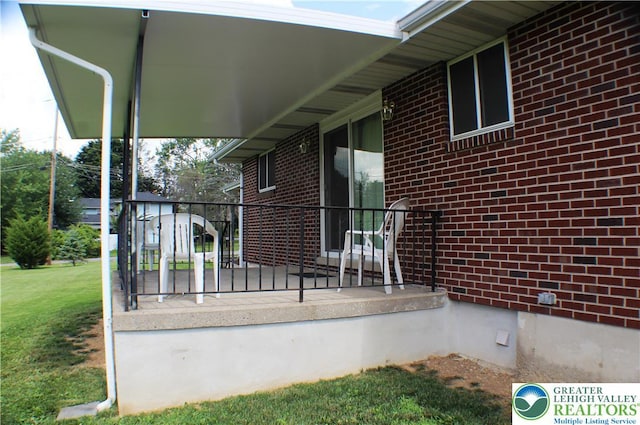 1321 Bushkill Center Rd, Bushkill Twp, PA 18091 - view of patio