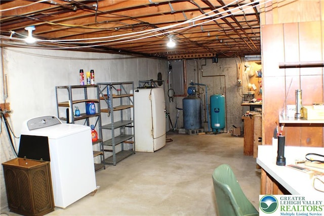 1321 Bushkill Center Rd, Bushkill Twp, PA 18091 - unfinished below grade area with washer / clothes dryer, water heater, a water pressure tank, and a water softener system