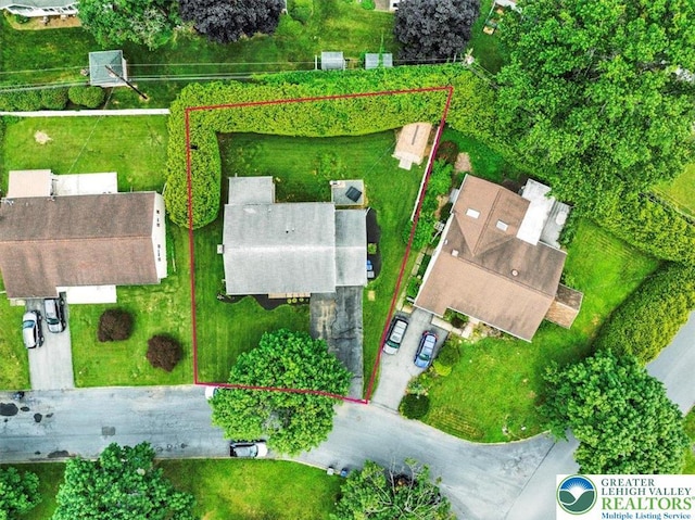812 Miller St, Salisbury Twp, PA 18103 - aerial view of property's location featuring property boundaries highlighted