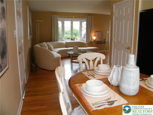 3415 Kathleen Ave, Salisbury Twp, PA 18103 - dining area with wood finished floors and baseboards