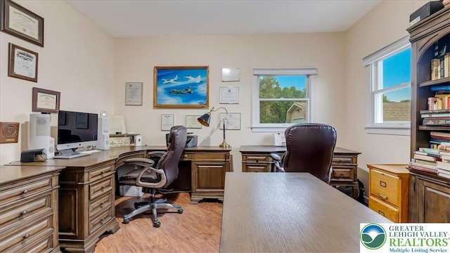 2804 Lehigh Ln, Upper Nazareth Twp, PA 18064 - home office featuring light wood-type flooring