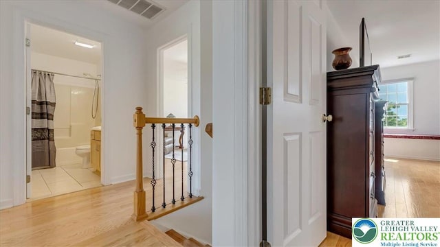 2804 Lehigh Ln, Upper Nazareth Twp, PA 18064 - corridor featuring light wood finished floors and an upstairs landing