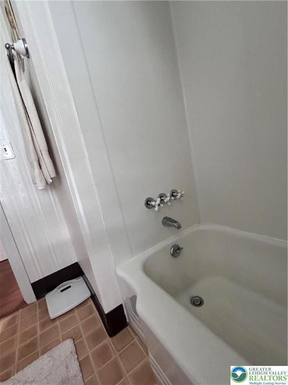 2653 Woodlawn Ave, Palmer Twp, PA 18045 - full bath with bathtub / shower combination and tile patterned flooring