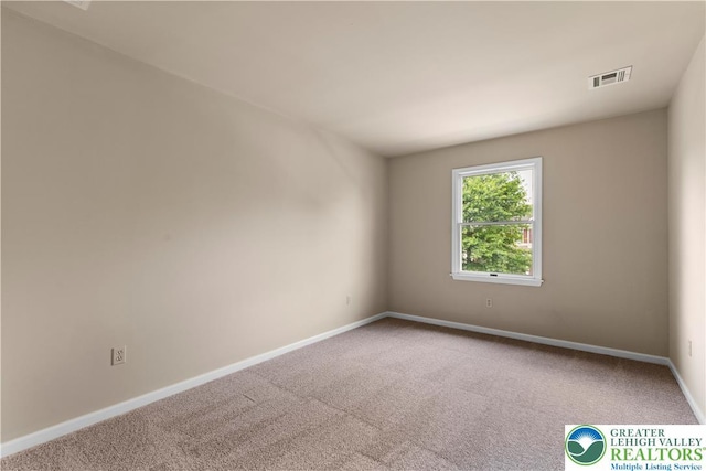 9 Stone Crk, Palmer Twp, PA 18045 - unfurnished room with carpet