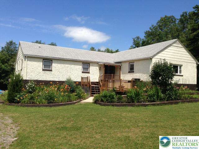 75 Coyote Dr, Penn Forest Twp, PA 18229 - photo 2