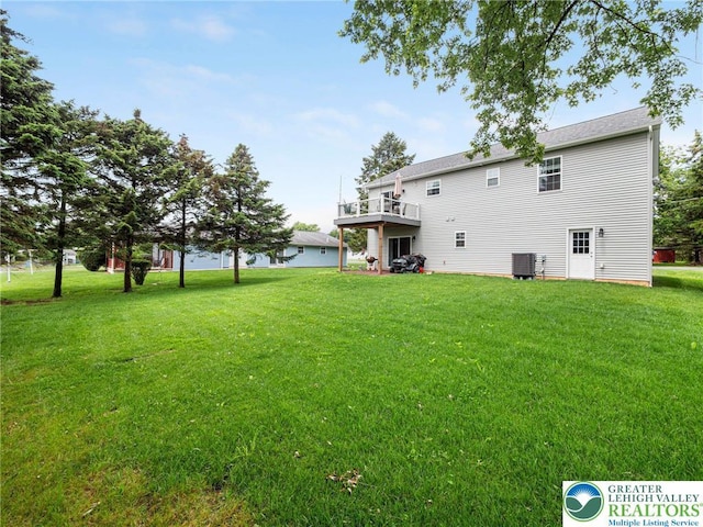 317 Fairview Ave, Wind Gap Boro, PA 18091 - back of house with a yard