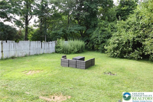 1533 E Emmaus, Salisbury Twp, PA 18103 - view of yard