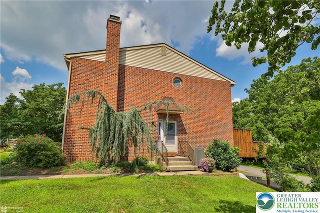 1862 Georgia Dr, Whitehall Twp, PA 18052 - photo 2