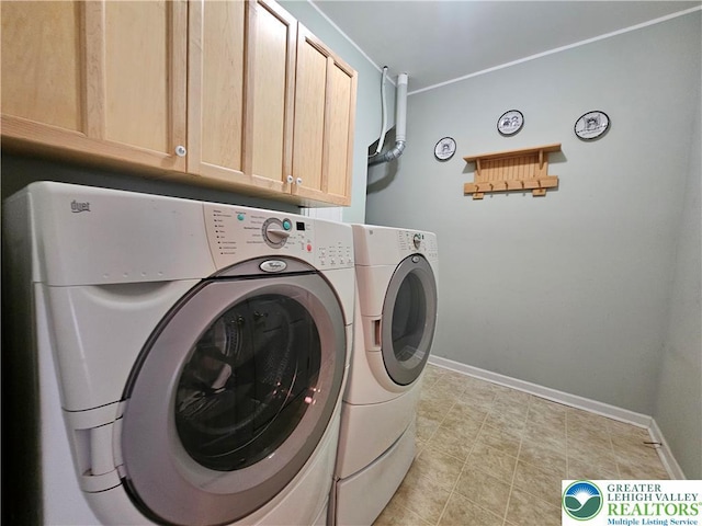 15 Devonshire Dr, Palmer Twp, PA 18045 - laundry area featuring washing machine and clothes dryer and cabinet space