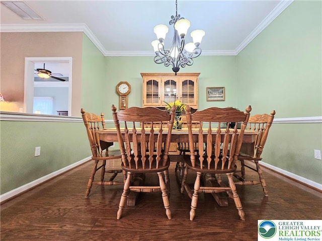 15 Devonshire Dr, Palmer Twp, PA 18045 - dining room with a chandelier, crown molding, and a ceiling fan