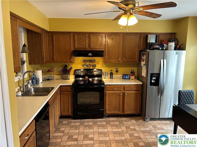 359 2nd, Alburtis Boro, PA 18011 - kitchen featuring black appliances, light countertops, under cabinet range hood, and a ceiling fan