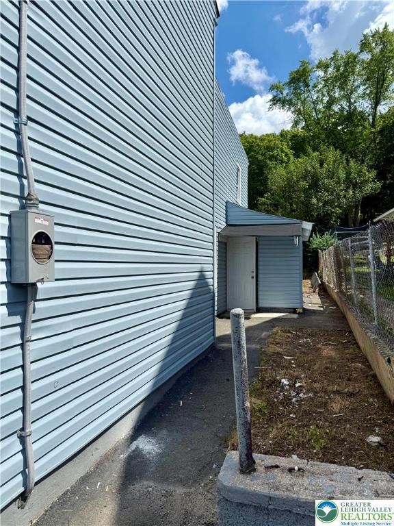 1320 Spruce St, Ashland, PA 17921 - photo 2