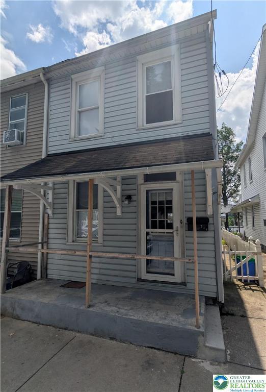 746 3rd St, Catasauqua Boro, PA 18032 - photo 1