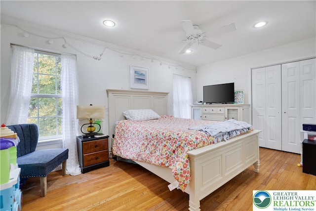 303 Lakefield Ter, Jackson Twp, PA 18360 - bedroom featuring ornamental molding, light wood-style flooring, a closet, ceiling fan, and recessed lighting