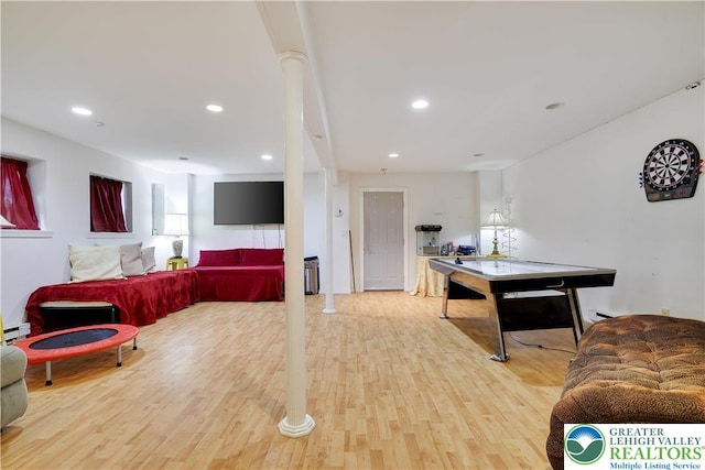 303 Lakefield Ter, Jackson Twp, PA 18360 - recreation room featuring wood finished floors and recessed lighting