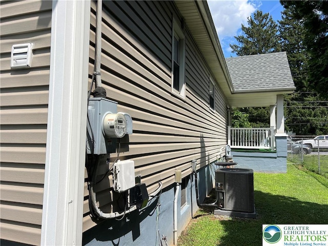 532 6th St, Whitehall Twp, PA 18052 - view of home's exterior with a central AC unit and a porch
