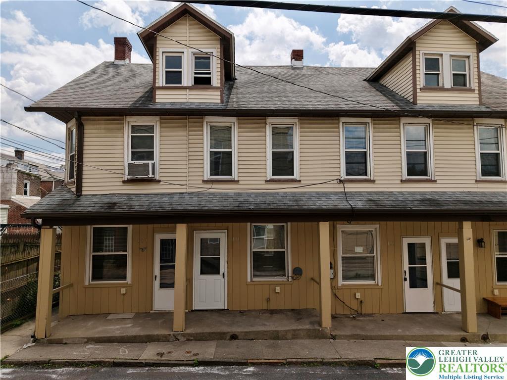 111 W Frankford St, Bethlehem City, PA 18018 - photo 1