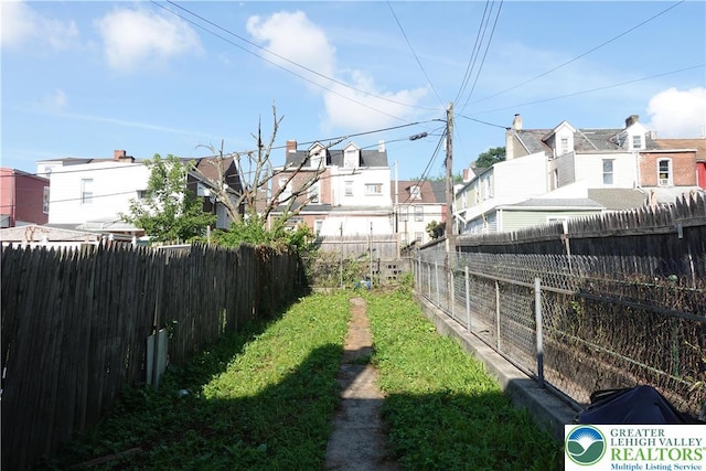 222 N Front St, Allentown City, PA 18102 - photo 2