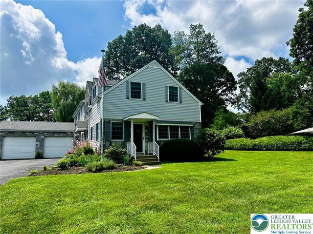1125 Bridle Path Rd, Hanover Twp, PA 18017 - photo 1