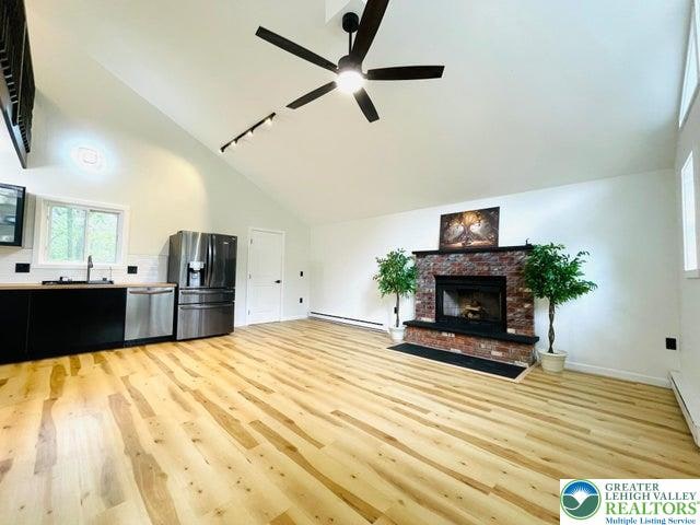 1225 Countryplace Dr, Coolbaugh Twp, PA 18466 - photo 12