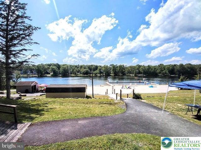 1225 Countryplace Dr, Coolbaugh Twp, PA 18466 - photo 42