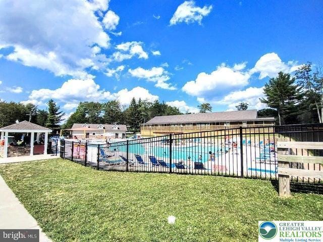 1225 Countryplace Dr, Coolbaugh Twp, PA 18466 - photo 43