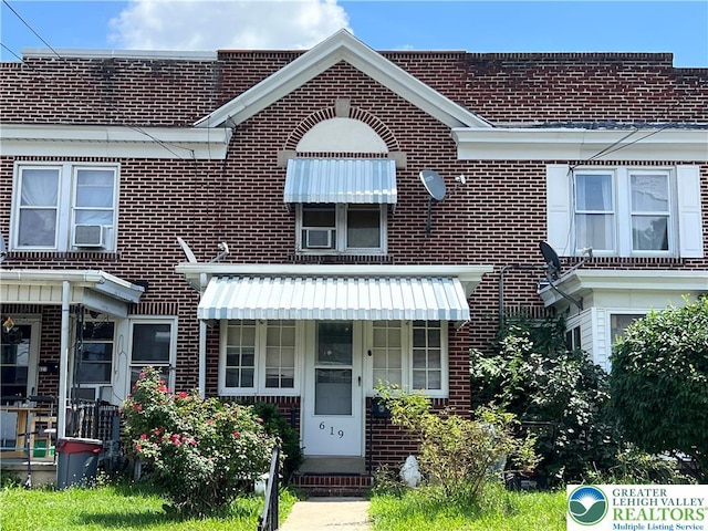 619 N Jasper St, Allentown City, PA 18109 - photo 1