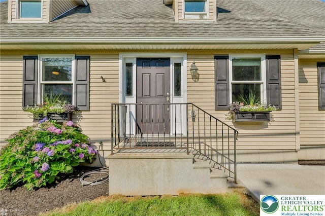 5947 Sullivan Trl, Plainfield Twp, PA 18064 - photo 2