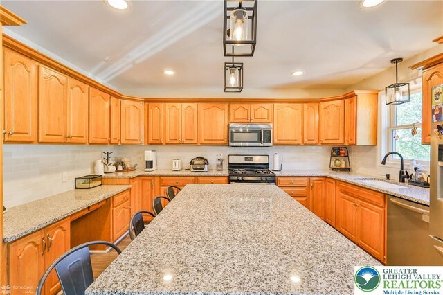 5947 Sullivan Trl, Plainfield Twp, PA 18064 - photo 12