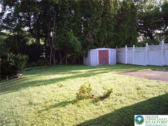 2041 Grove St, Allentown City, PA 18104 - photo 21