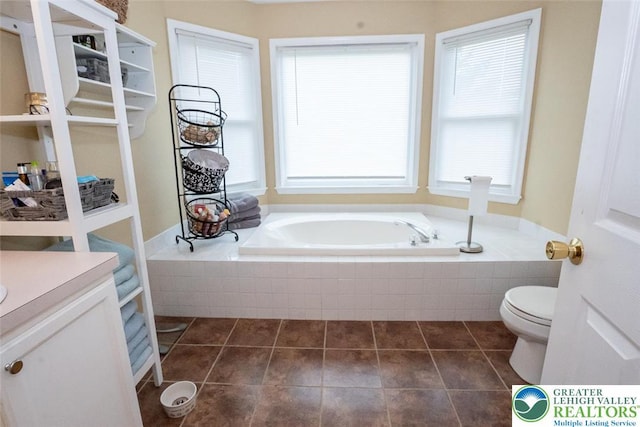 8041 Cross Creek Cir, Upper Macungie Twp, PA 18031 - photo 19
