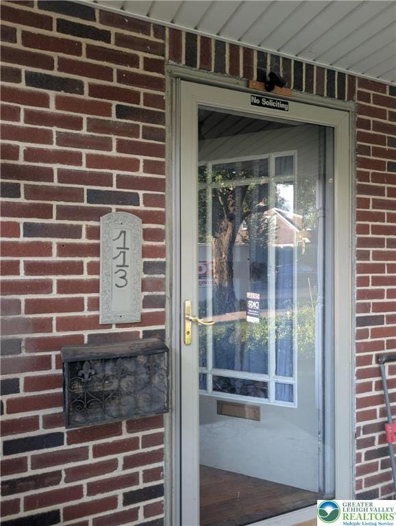 113 Dell St, Emmaus Boro, PA 18049 - photo 2