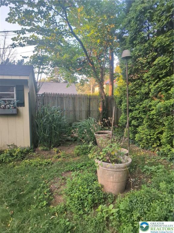 113 Dell St, Emmaus Boro, PA 18049 - photo 7