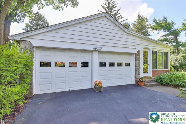 3557 Pleasant Ave, Salisbury Twp, PA 18103 - photo 28