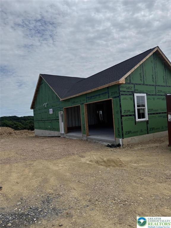 464 Long Lane Rd, Lehigh Twp, PA 18088 - photo 2