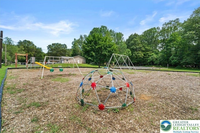 4421 Arrow Ln, Polk Twp, PA 18058 - photo 9