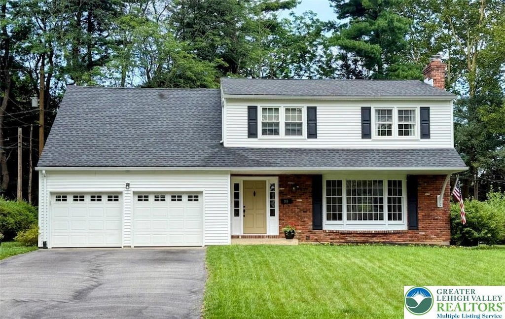313 Iroquois St, Emmaus Boro, PA 18049 - photo 1