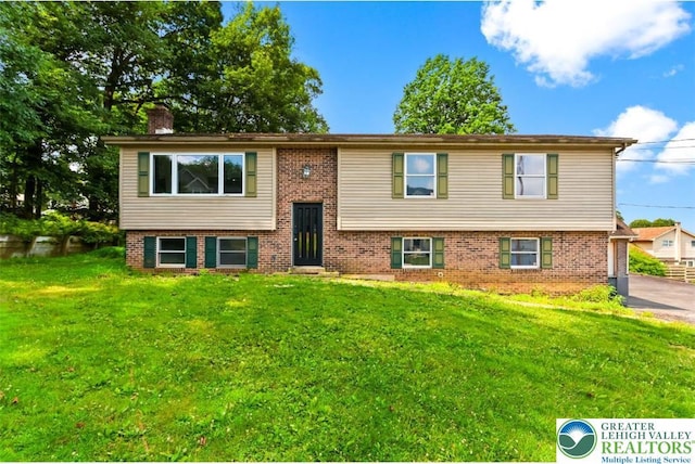 2704 Appel St, Allentown City, PA 18103 - photo 1