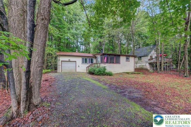 433 Orono Dr, Coolbaugh Twp, PA 18347 - photo 4