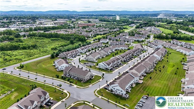 4654 Woodbrush Way, Upper Macungie Twp, PA 18104 - photo 4