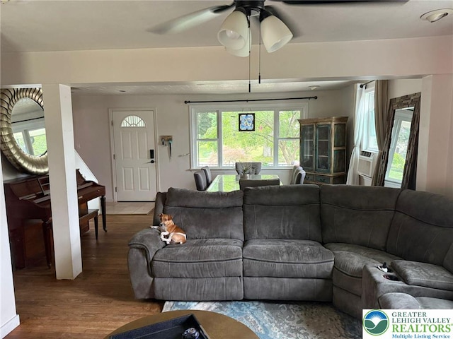 303 College Dr, Allentown City, PA 18104 - photo 2