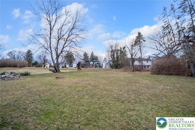2118 Edgewood Ave, Palmer Twp, PA 18045 - photo 15