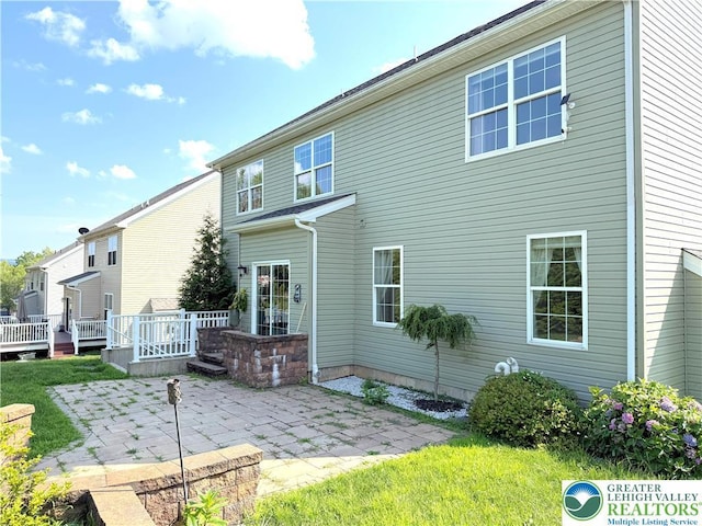 119 Oakwood Dr, Whitehall Twp, PA 18052 - photo 3