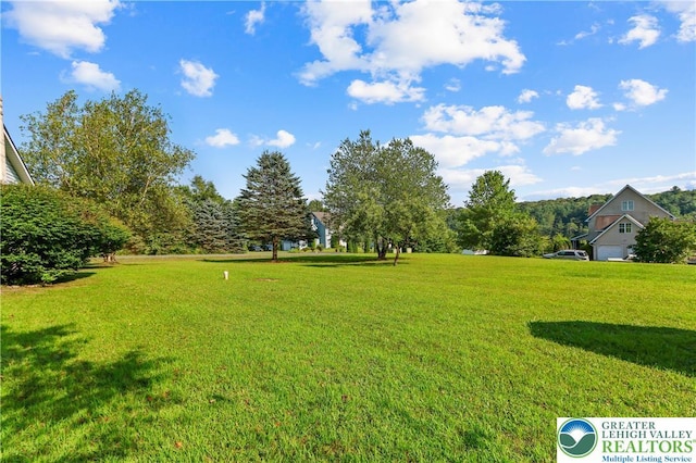 2241 Reo Dr, Chestnuthill Twp, PA 18330 - photo 4