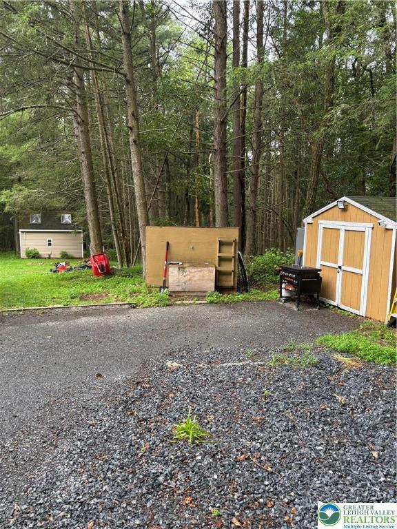 105 Aspen Way, Lower Towamensing Tp, PA 18071 - photo 6
