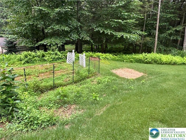 105 Aspen Way, Lower Towamensing Tp, PA 18071 - photo 2