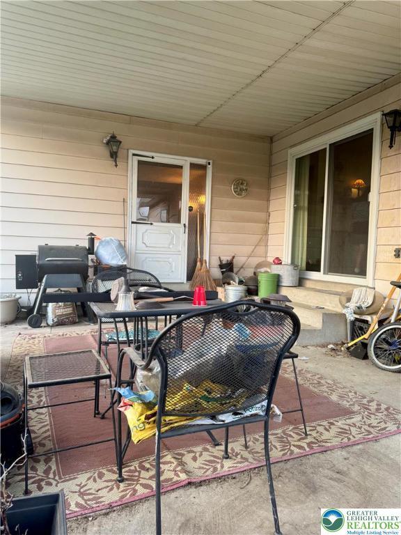 1014 N 10th St, Whitehall Twp, PA 18052 - photo 18